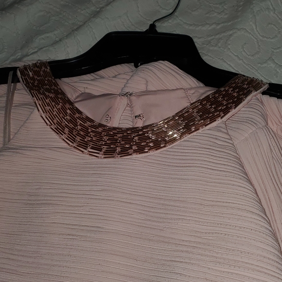 Keepsake dress - Picture 2 of 4